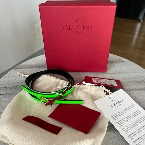 Valentino Garavani VLOGO skinny belt - Picture 5 of 10